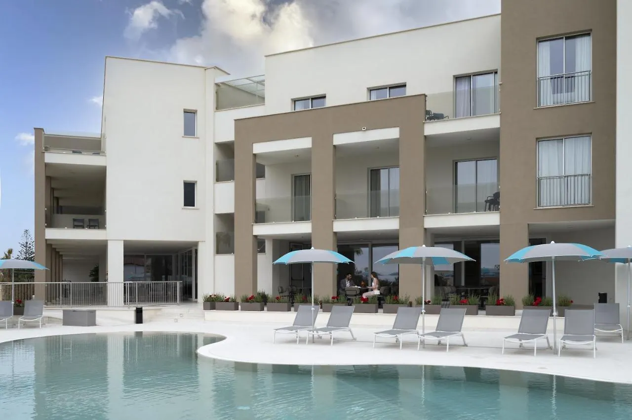 Resort La Battigia Beach & Spa Алькамо-Марина