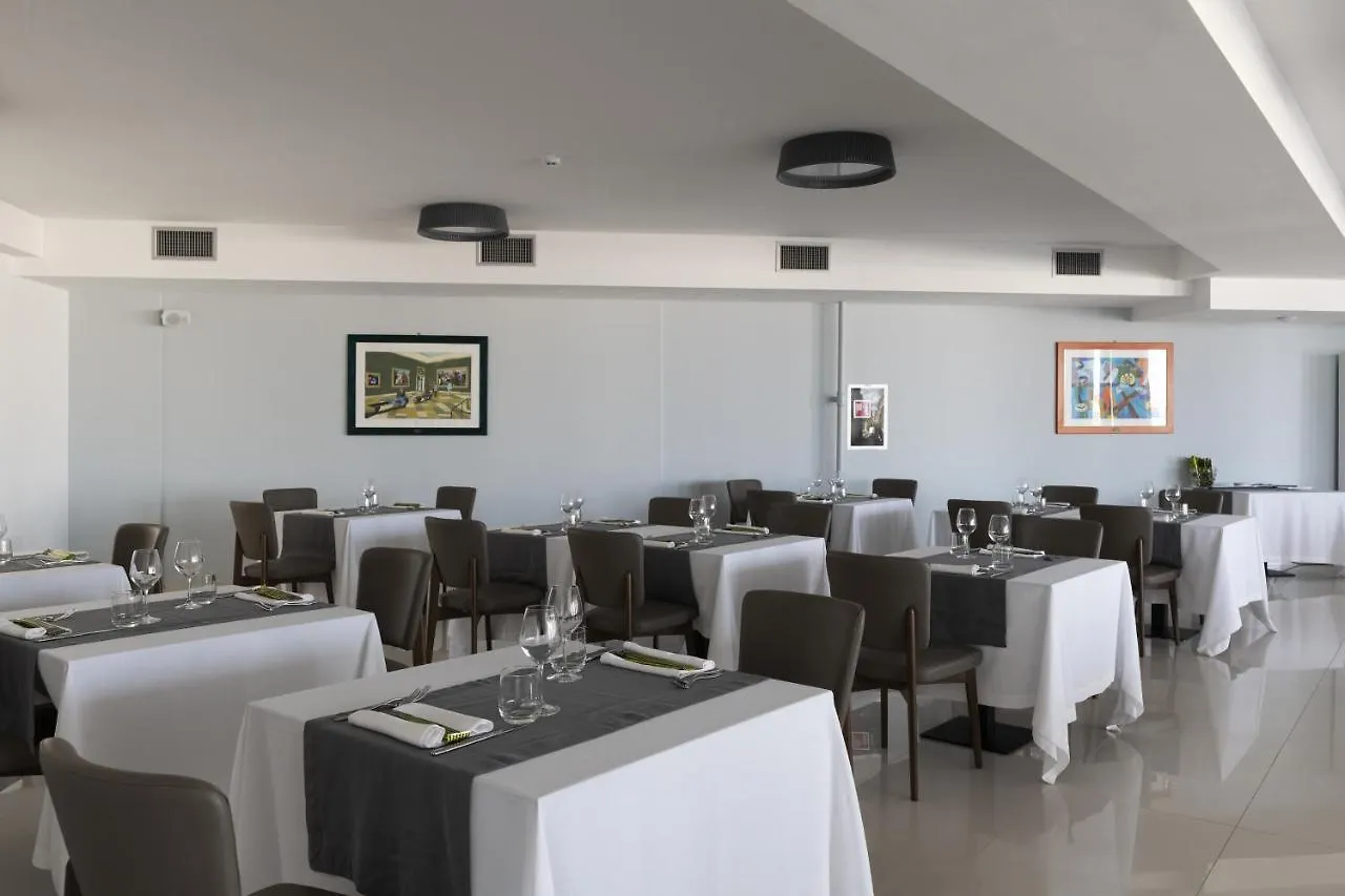 **** Отель Resort La Battigia Beach & Spa Алькамо-Марина Италия