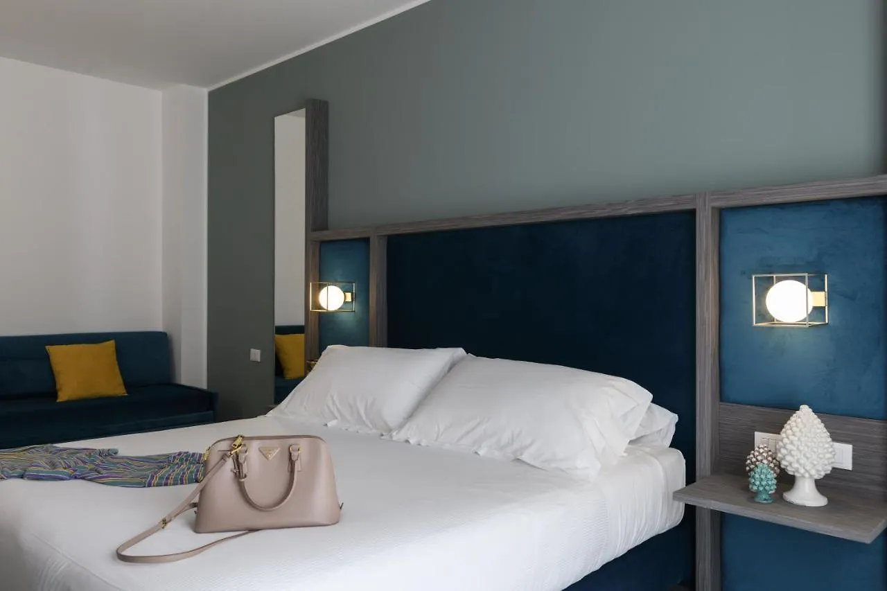 Resort La Battigia Beach & Spa Алькамо-Марина 4*,  Италия